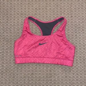 Women’s Nike Dri Fit Sports Bra